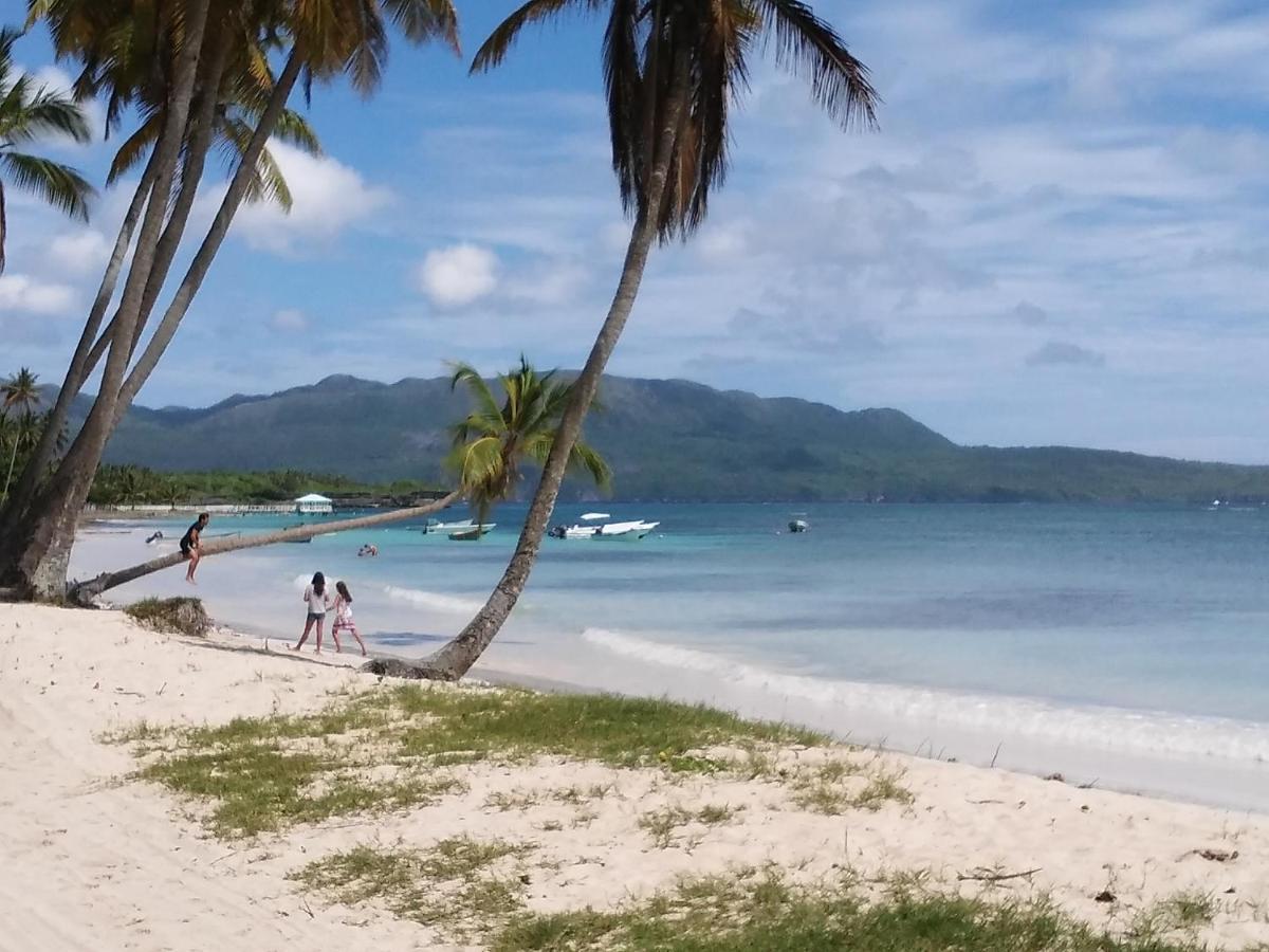 Hostel La Ballena Backpacker Las Galeras Eksteriør billede