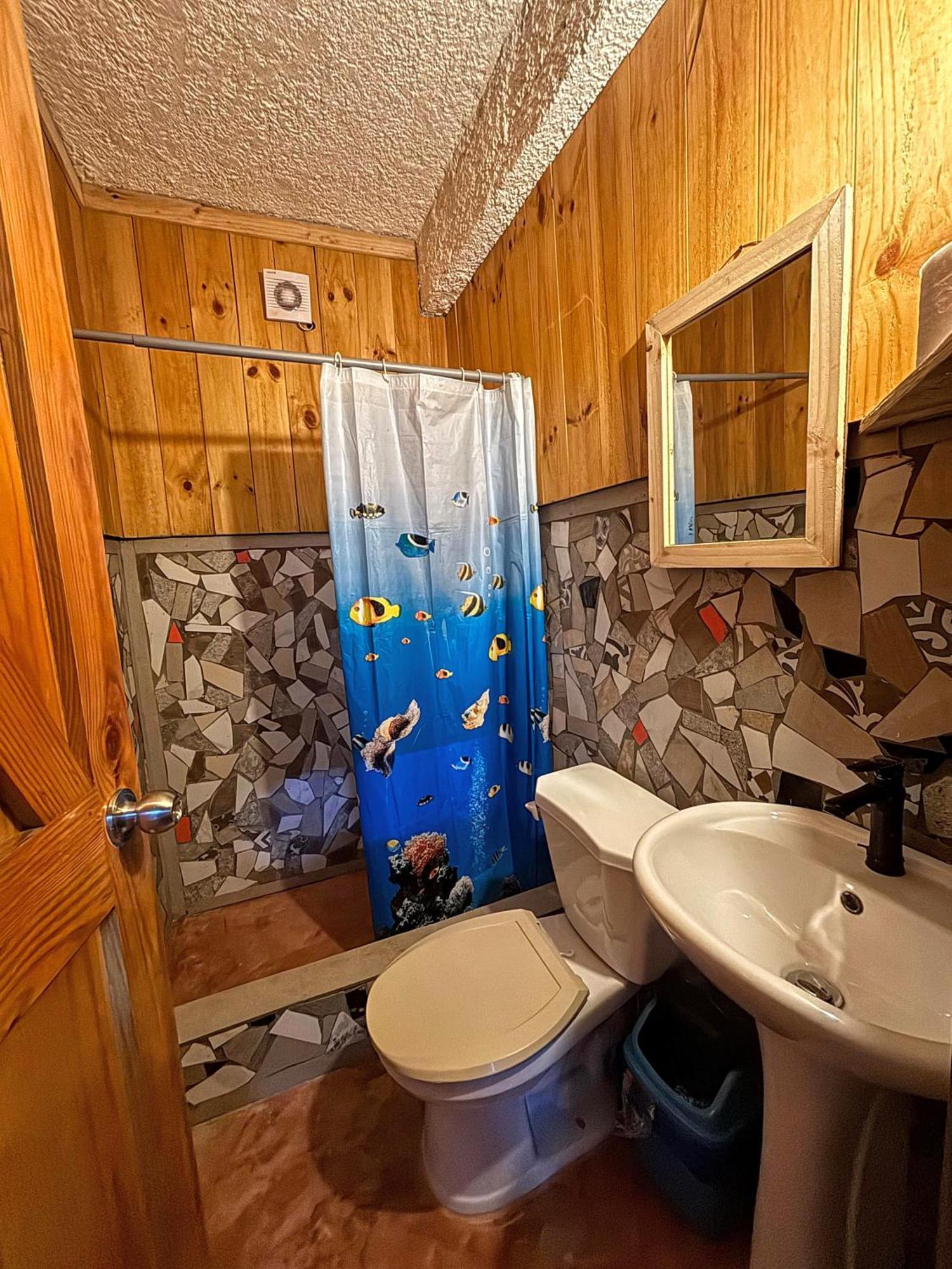 Hostel La Ballena Backpacker Las Galeras Eksteriør billede