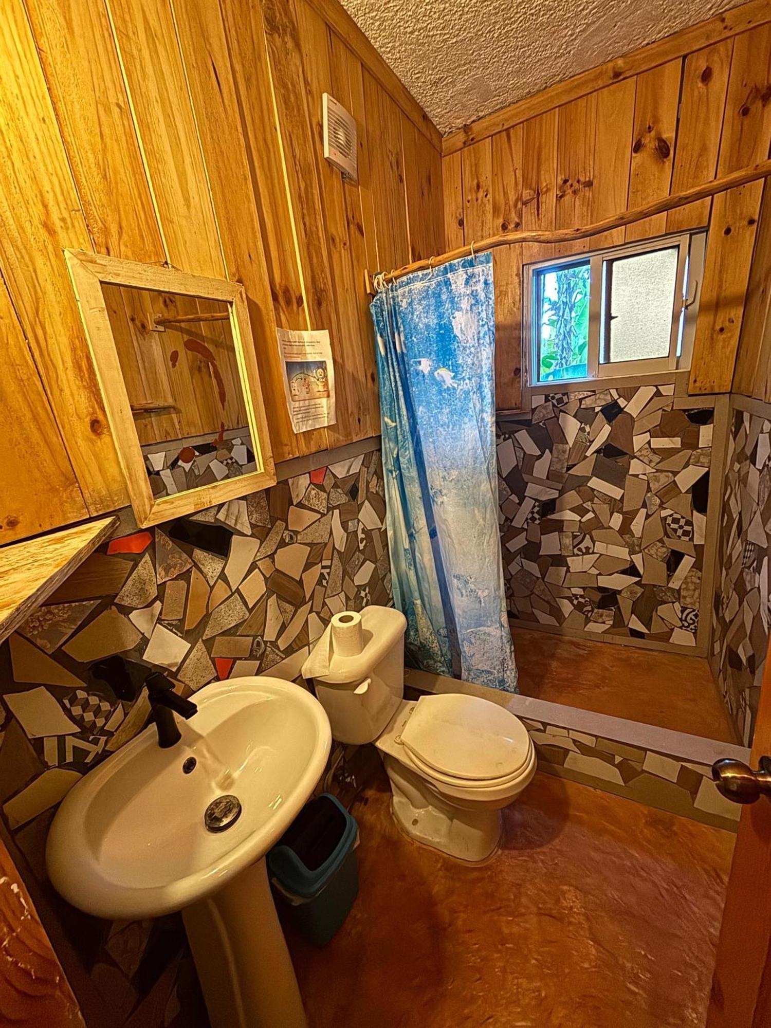 Hostel La Ballena Backpacker Las Galeras Eksteriør billede
